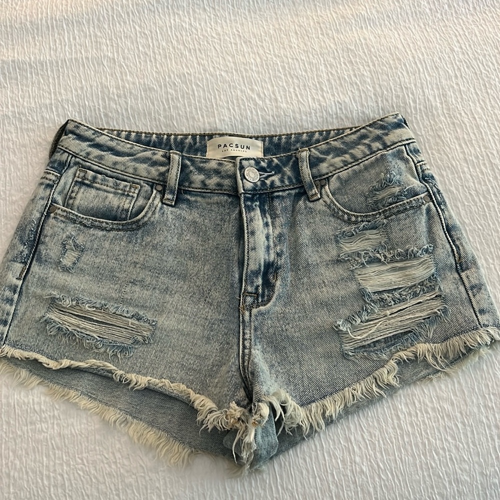 Pacsun shorts never worn